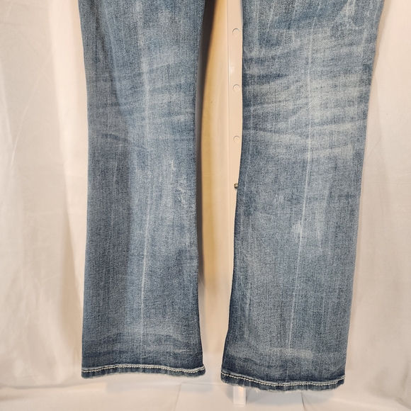 Miss Me Jeans Womens 26 Mid Rise Easy BootCut Denim Tribal Pockets - Picture 6 of 10